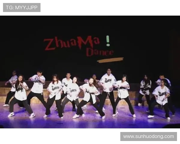 南京街舞队的节奏之旅:感受街舞文化的魅力与激情 南京街舞队的节奏之旅:感受街舞文化的魅力与激情