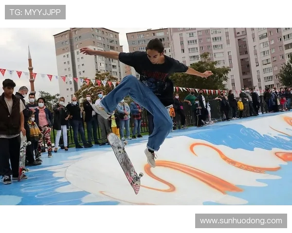 广州滑板队灵活性变革引发热议探索滑板运动的未来发展与创新路径