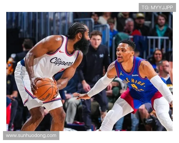 快船与掘金激战正酣虎扑直播全程精彩回顾与分析 快船与掘金激战正酣虎扑直播全程精彩回顾与分析