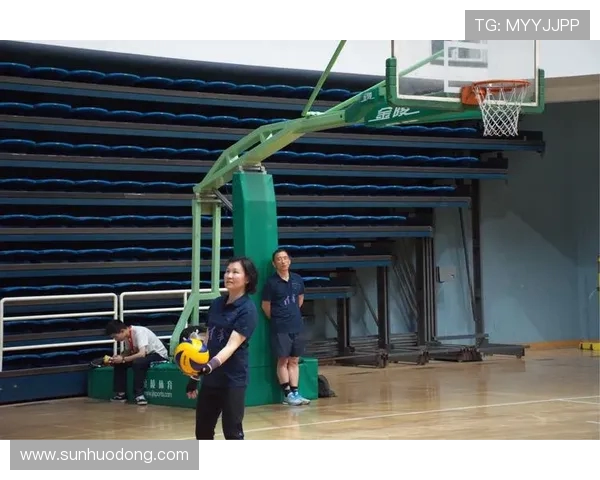 刘芳独家分享排球心得与技巧助你提升球技的秘诀与经验 刘芳独家分享排球心得与技巧助你提升球技的秘诀与经验